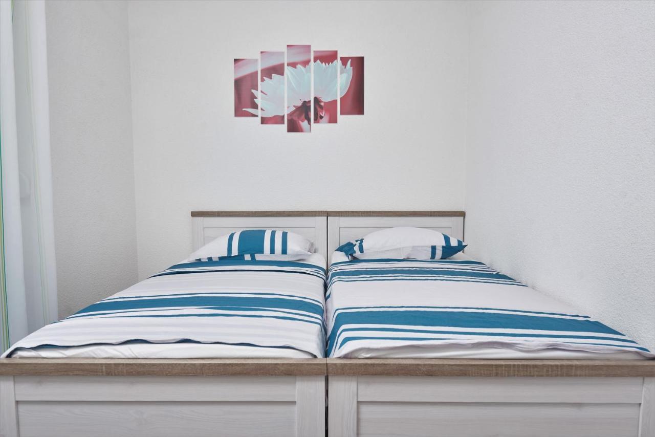 Apartments & Rooms Seaside Kaštela エクステリア 写真