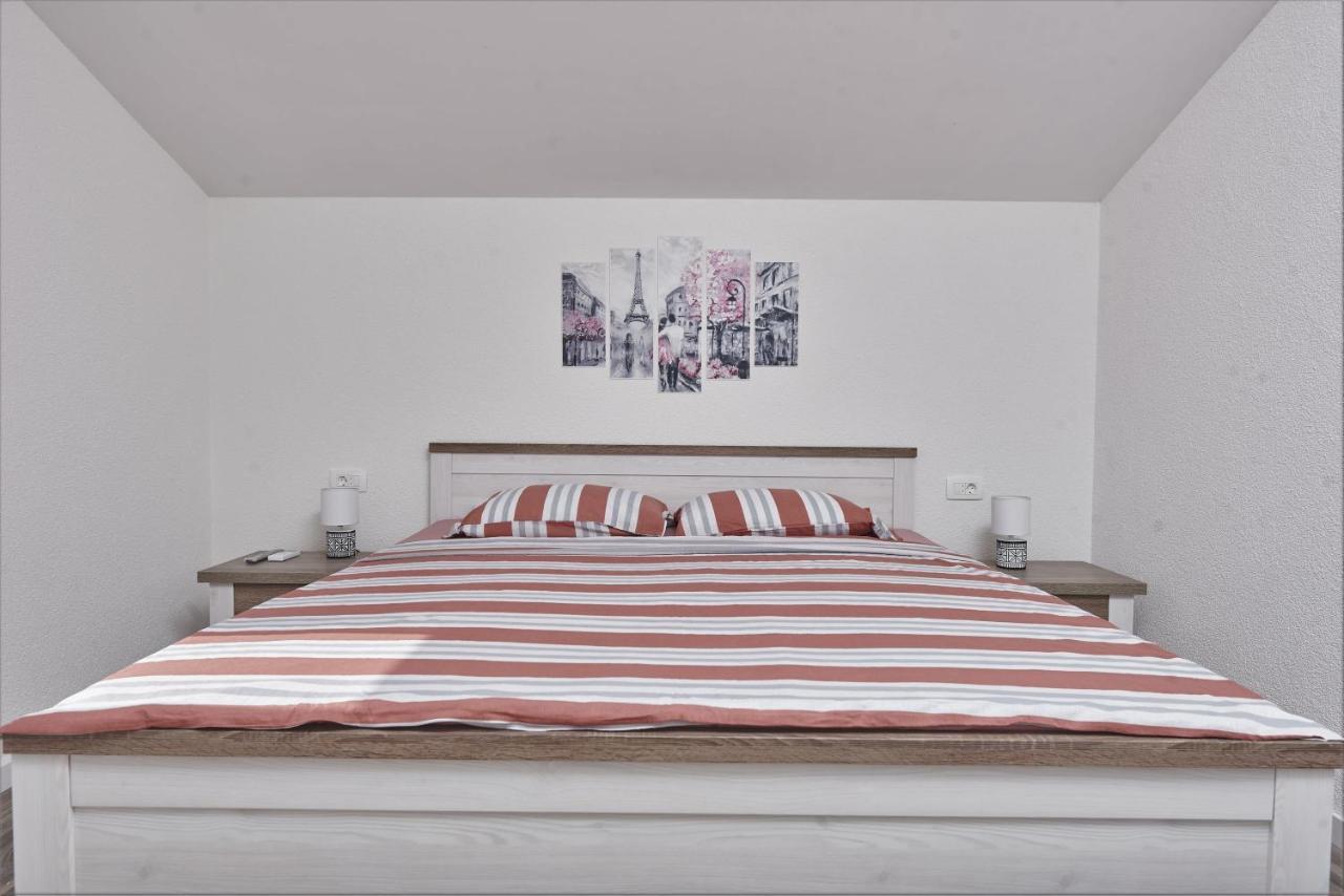 Apartments & Rooms Seaside Kaštela エクステリア 写真