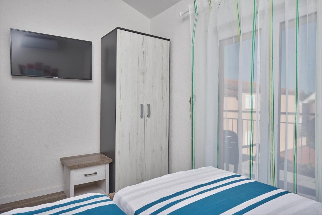 Apartments & Rooms Seaside Kaštela エクステリア 写真
