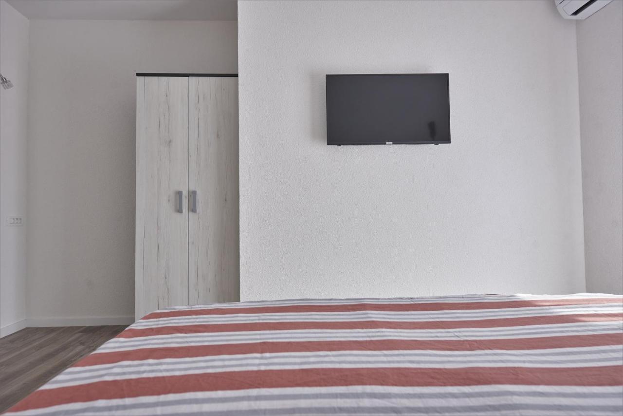 Apartments & Rooms Seaside Kaštela エクステリア 写真