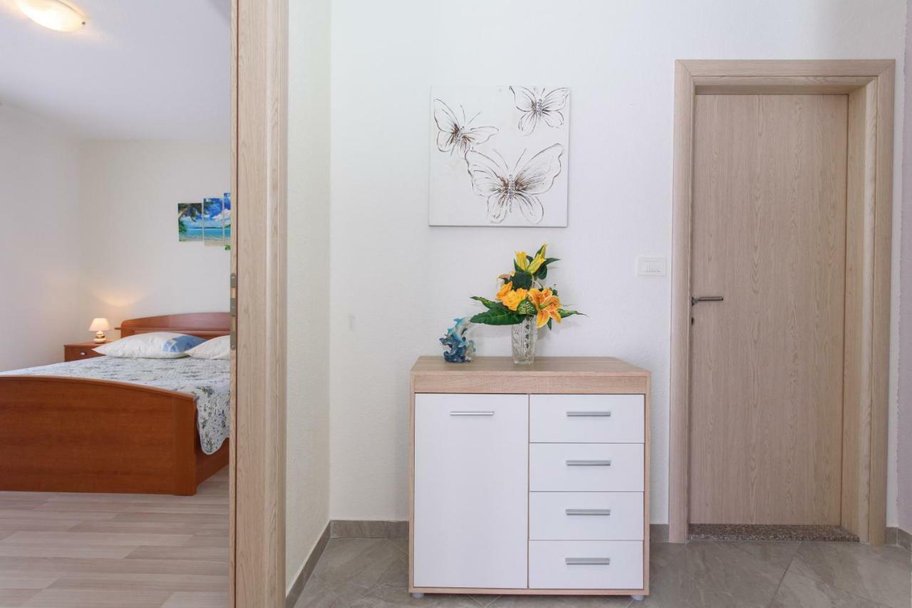 Apartments & Rooms Seaside Kaštela エクステリア 写真