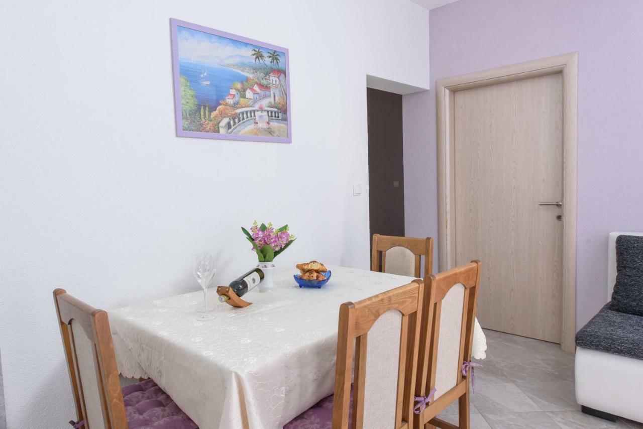 Apartments & Rooms Seaside Kaštela エクステリア 写真