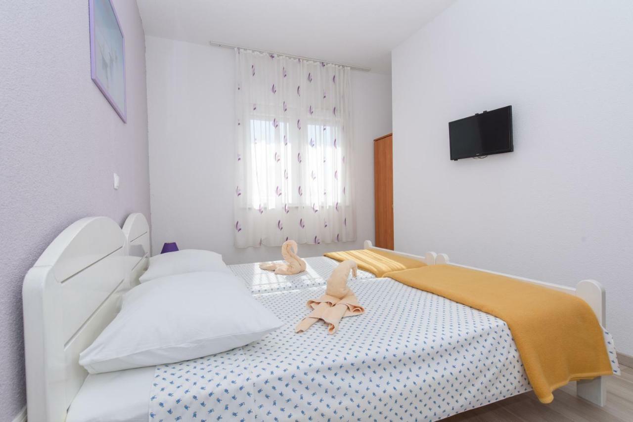 Apartments & Rooms Seaside Kaštela エクステリア 写真