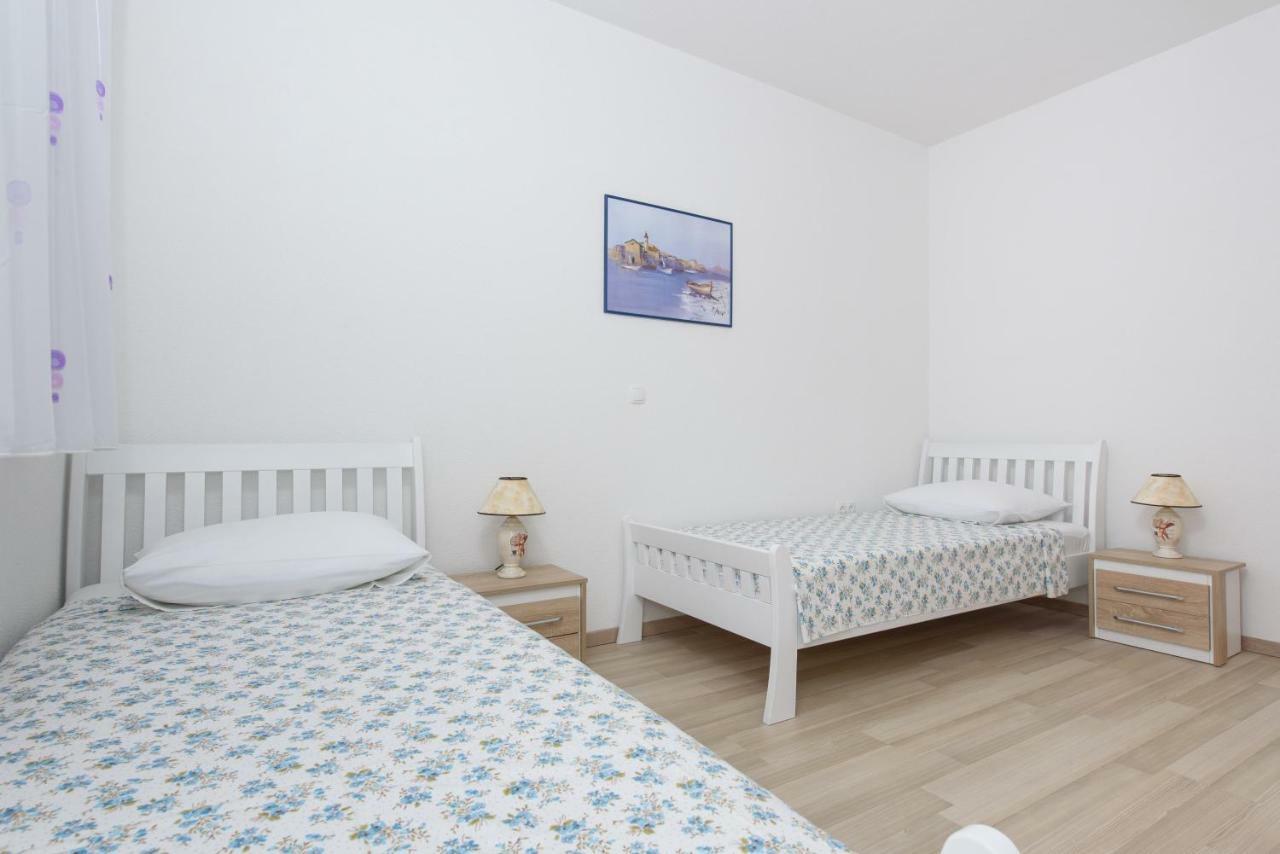 Apartments & Rooms Seaside Kaštela エクステリア 写真